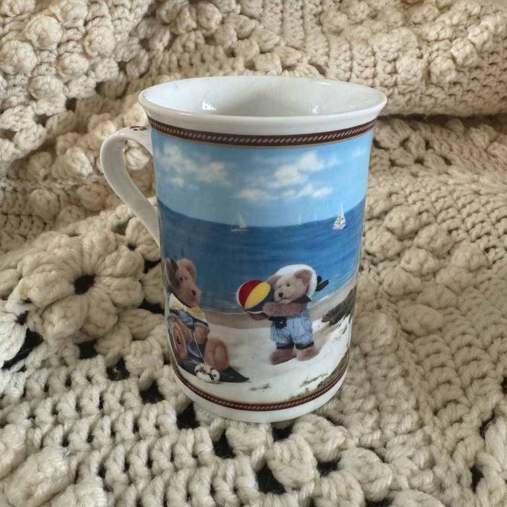 Boyds bear collection mug bear foot at the beach 🛍